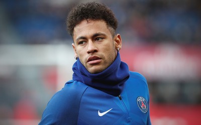 亿博电竞评论-奥纳纳国家队表现稳健回俱乐部就拉胯